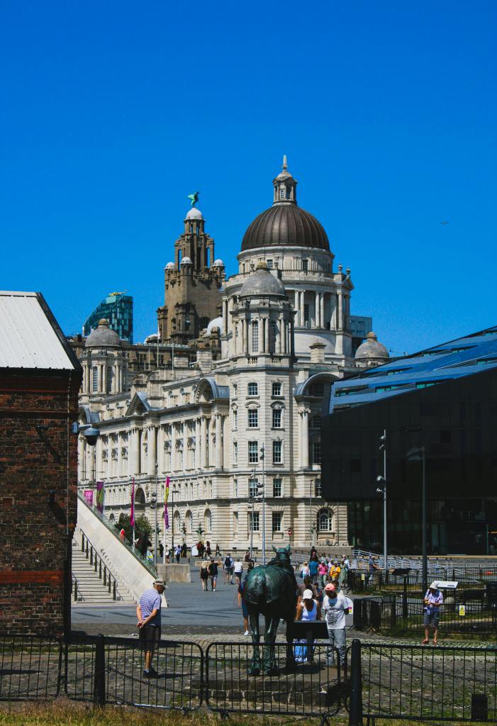 Liverpool stroller walks with mum friends
